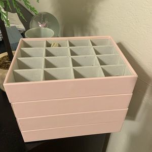 COPY - Jewelry organizer